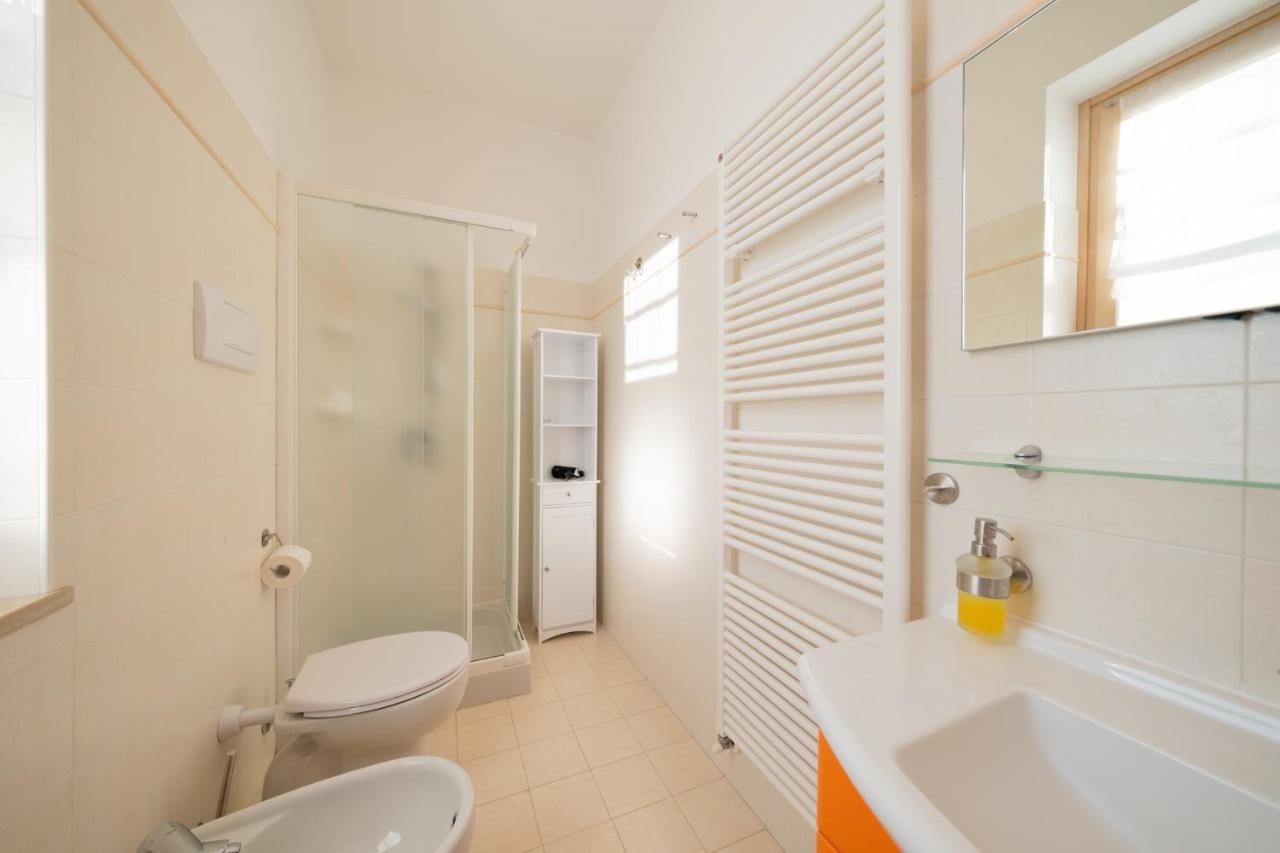 Apartmentsgarda - Rosa Chiare Bardolino Exterior foto